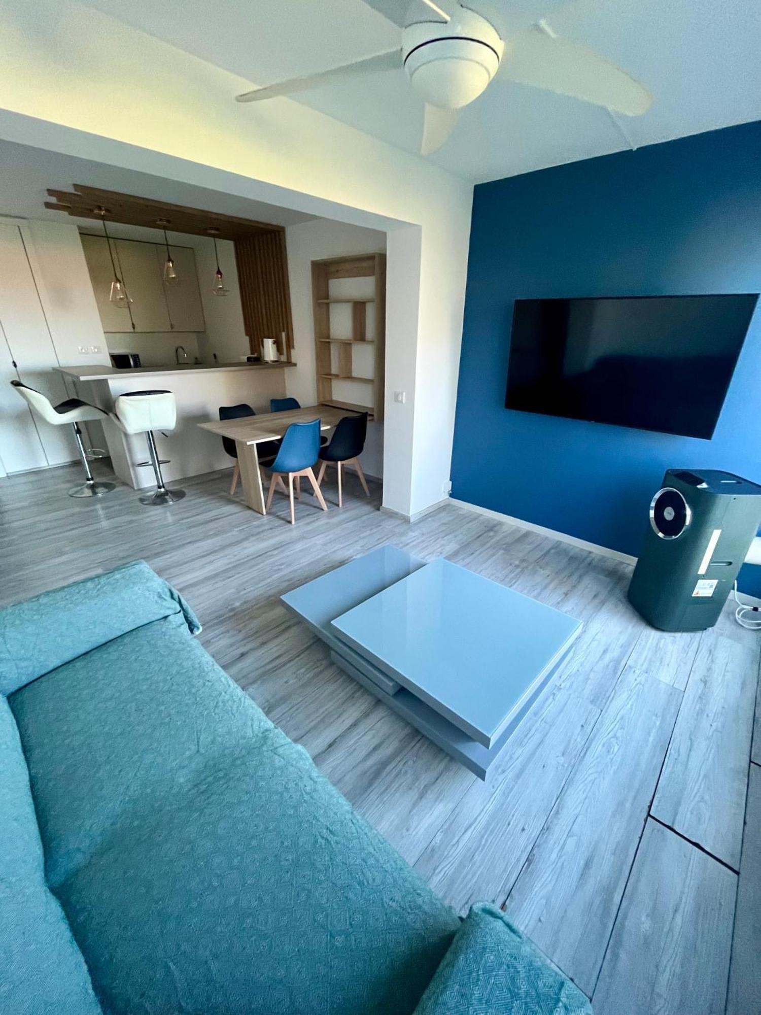 Apt Golfe Juan - 5Min Des Plages - Parking Privee - Piscine Rooftop Vallauris Exteriör bild